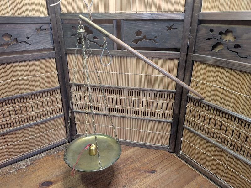Vintage Japanese Hakari Steelyard Scale Traditional Hanging Balance