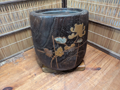 Japanese Hibachi S Size Makie Lacquer Chrysanthemum Brazier Tea Ceremony