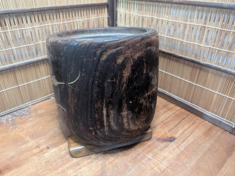 Japanese Hibachi S Size Makie Lacquer Chrysanthemum Brazier Tea Ceremony Auction JP
