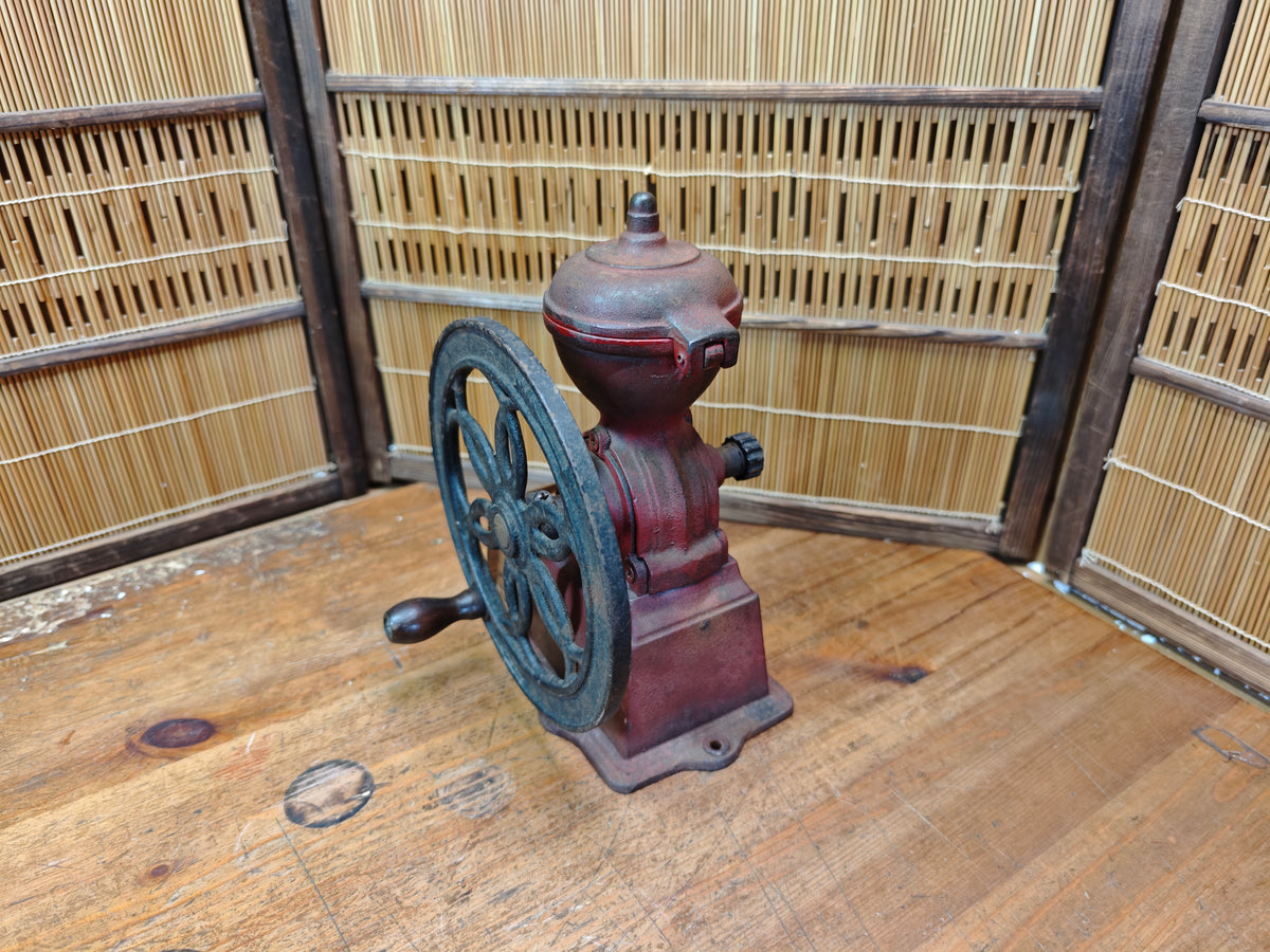 Vintage Japanese Kalita Dia Mill Coffee Grinder Cast Iron Manual Grinder