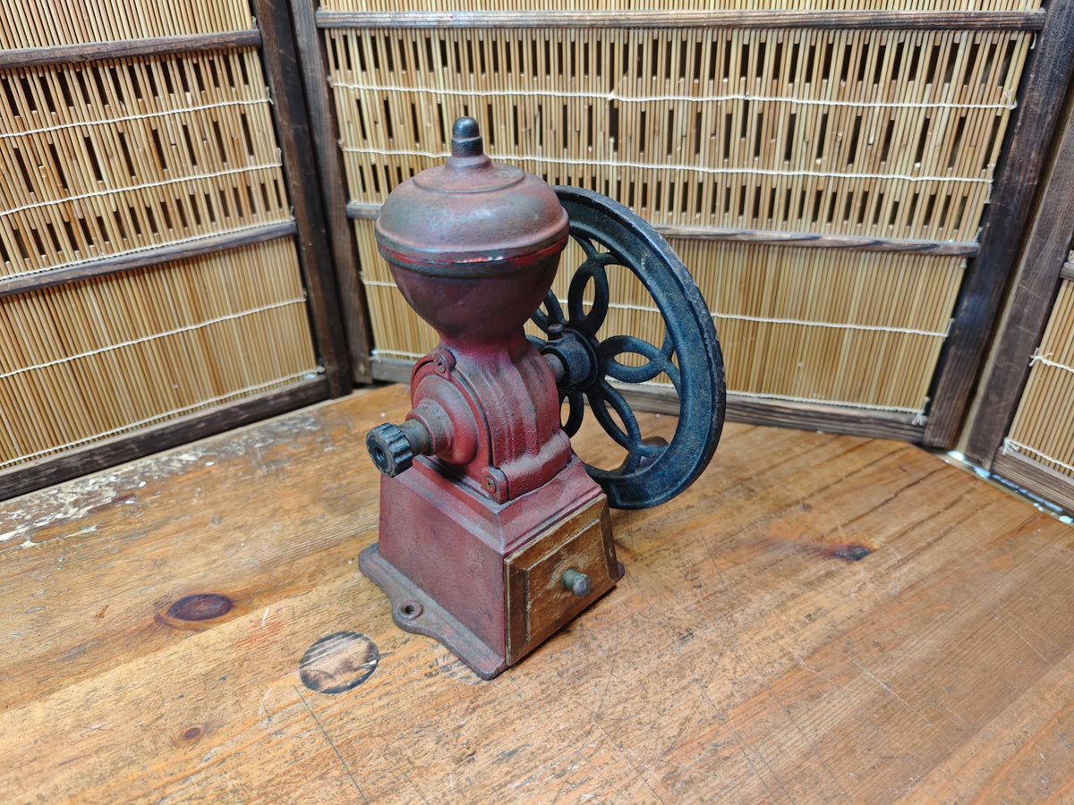 Vintage Japanese Kalita Dia Mill Coffee Grinder Cast Iron Manual Grinder