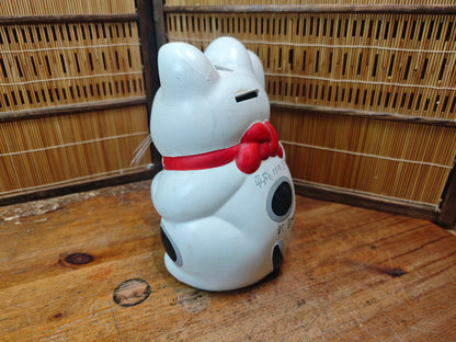 Vintage Japanese Maneki Neko Lucky Cat 1998 Heisei Signed Pottery Made in Japan