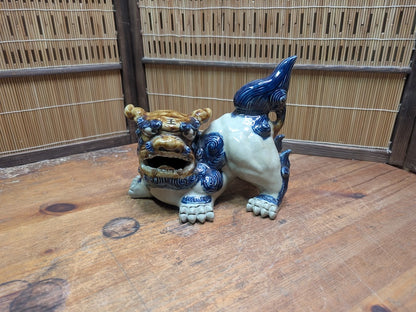Vintage Japanese Shisa Lion Statue Okinawa Right-Side Japan Auction