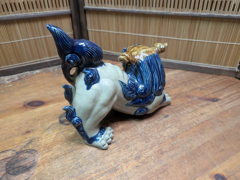 Vintage Japanese Shisa Lion Statue Okinawa Right-Side Japan Auction