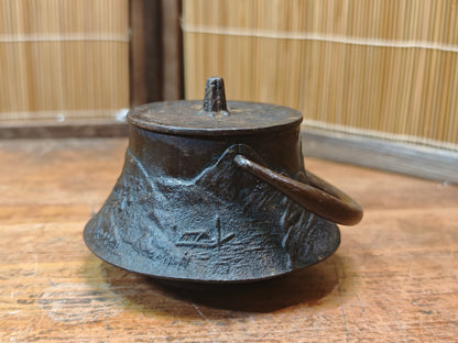 Japanese Tetsubin 1940s Cast Iron Teapot Hand Engraved Landscape Kettle